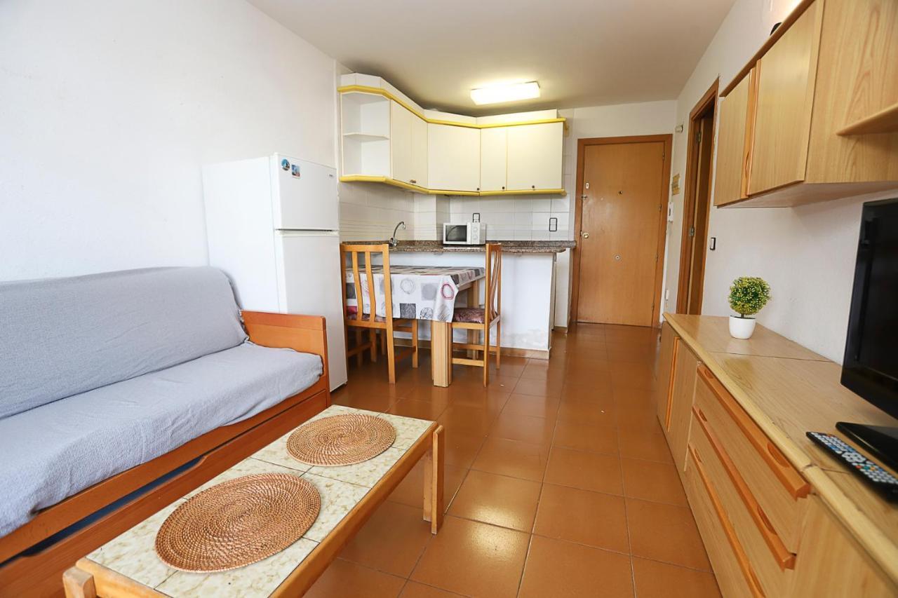 Costa Daurada Apartaments - Marathon I サロウ エクステリア 写真