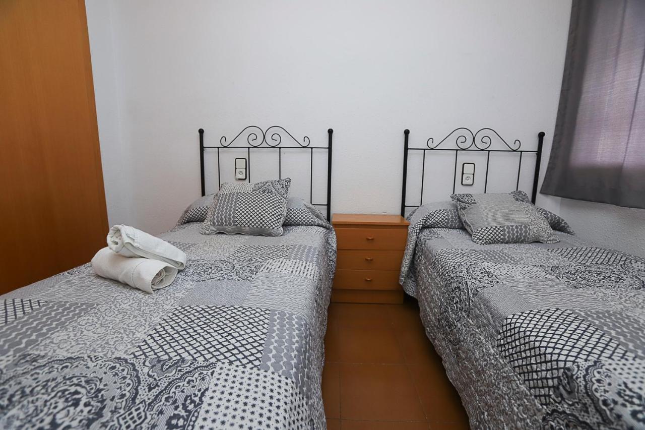 Costa Daurada Apartaments - Marathon I サロウ エクステリア 写真